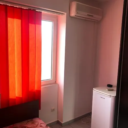 Garsoniera Apartment *